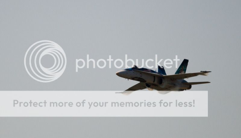 IMAGE: http://i495.photobucket.com/albums/rr311/X--FU51ON--X/Airshow2of1.jpg