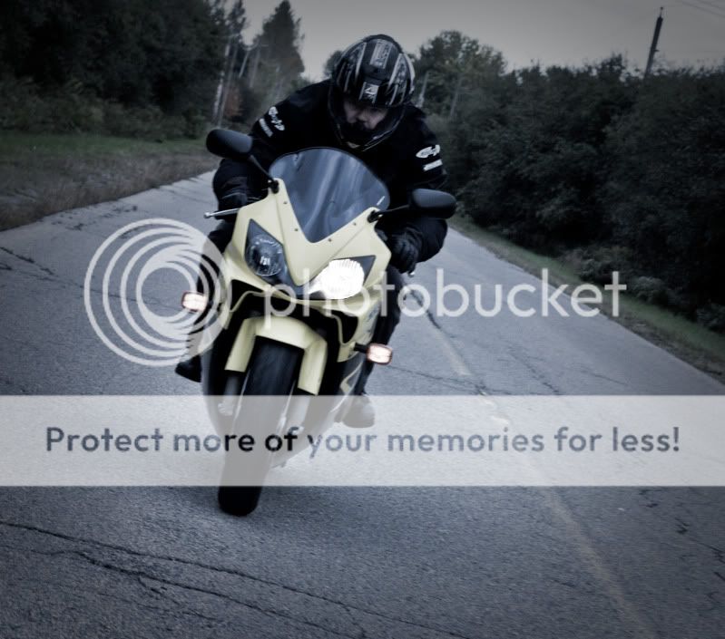 IMAGE: http://i495.photobucket.com/albums/rr311/X--FU51ON--X/HDRPos15of1.jpg