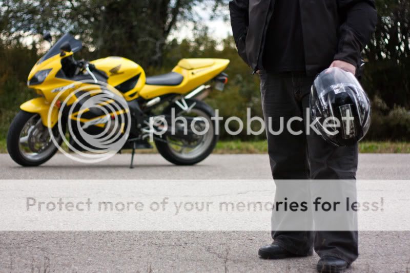 IMAGE: http://i495.photobucket.com/albums/rr311/X--FU51ON--X/HDRPos9of1.jpg